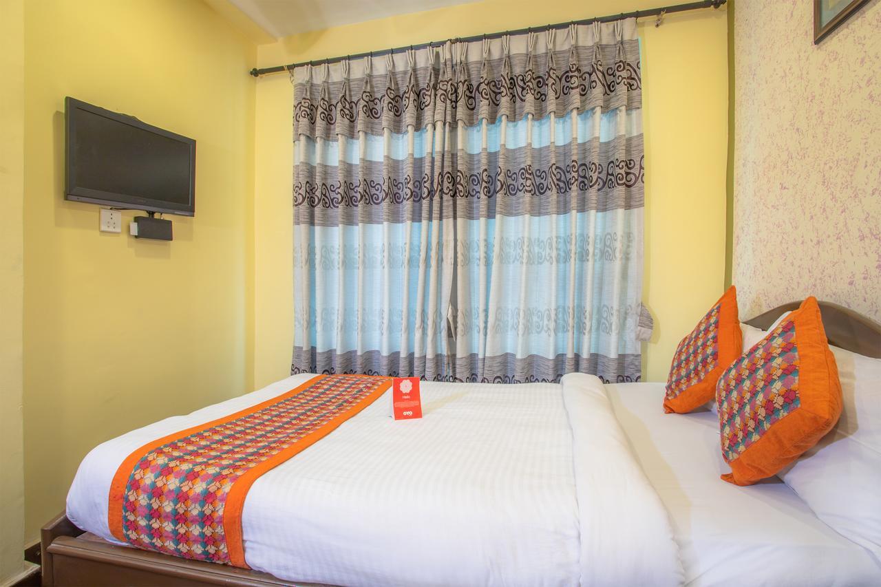 Oyo 153 Aster Hotel Nepal Catmandu Exterior foto
